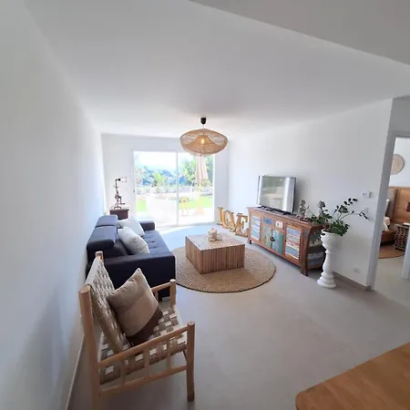 Vue Reves D'azur 雷以桑布尔