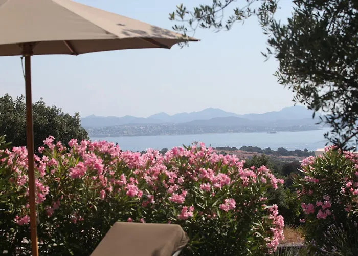 Vue Reves D'azur * 雷以桑布尔